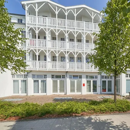 Apartment In Mit Balkon In Suedostlage Sellin (Rugen)